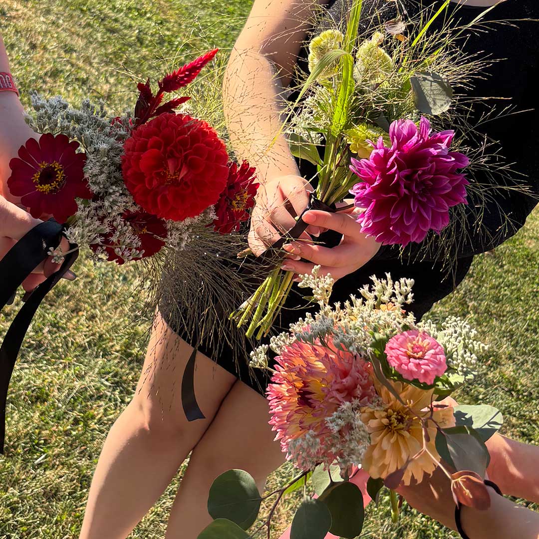 Handheld Posy | Perfect for Homecoming & Prom