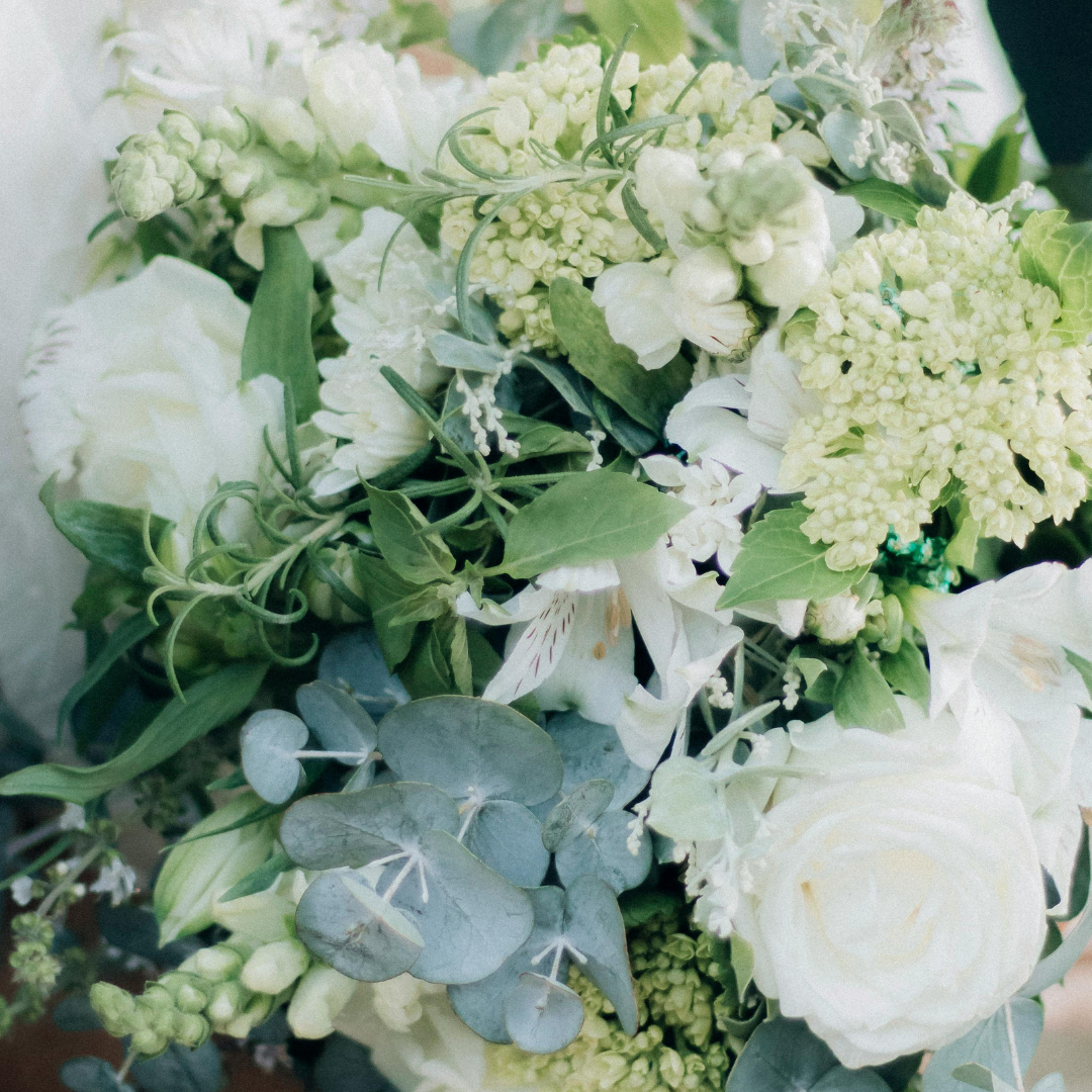 DIY Wedding Flower Buckets